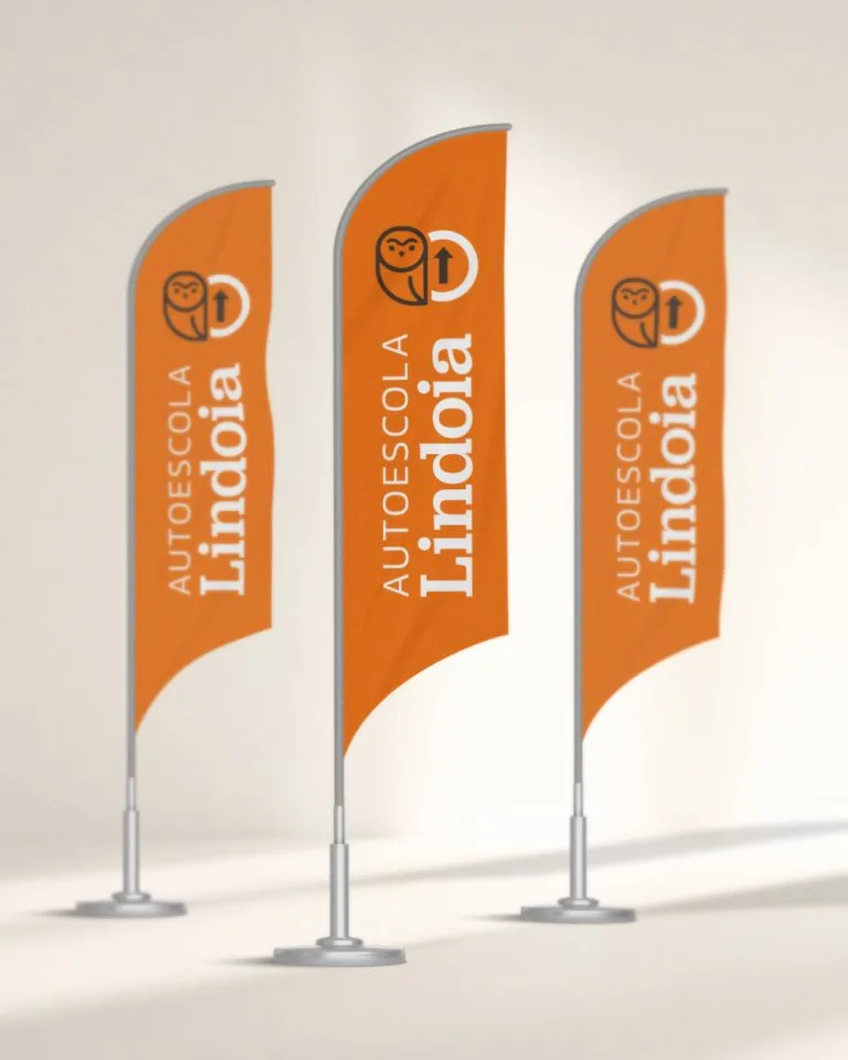 Logotipo da Autoescola Lindoia aplicado em windbanner